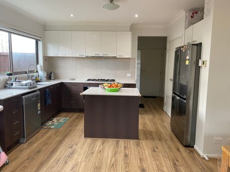 Amazing Double Storey House in Forsyth Park Estate - Photo 2