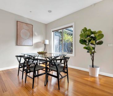 Ultramodern Gem Promises An Easy Lifestyle - Photo 5