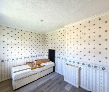 3 bed semi-detached house to rent in SR8 - Photo 6