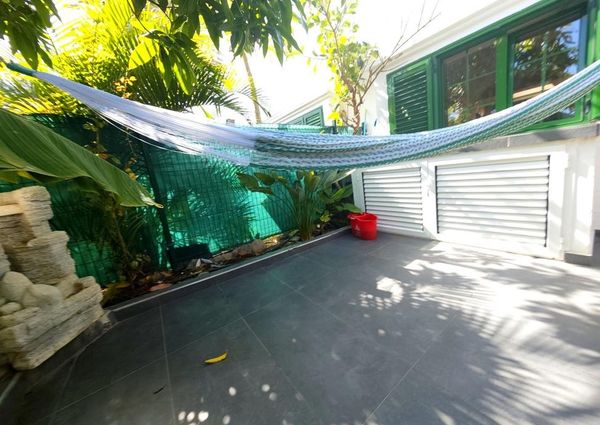 Maspalomas, Canary Islands 35100