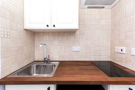 Studio Flat, Fellows Road, NW3 - Photo 2