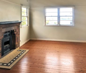 PERFECTLY POSITIONED - Photo 5