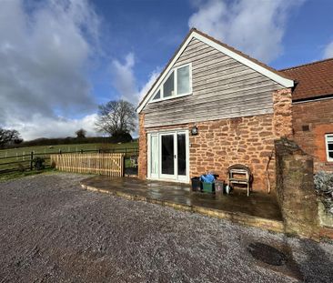 2 bedroom semi-detached house to rent - Photo 2