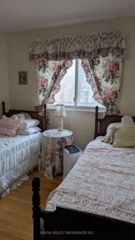 23 Ayre Point Road - Photo 2