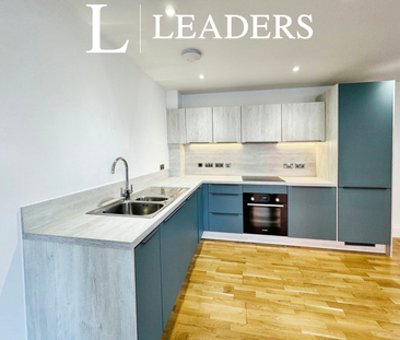 2 bedroom flat to rent - Photo 4