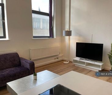 2 bedroom flat to rent - Photo 2