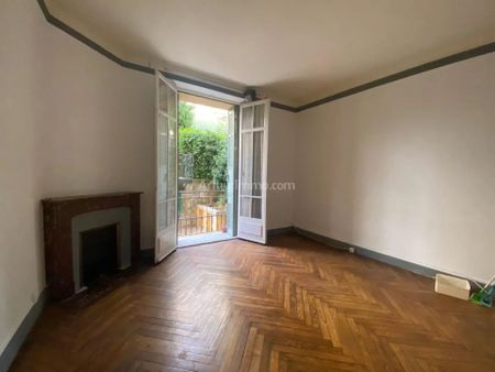 Location Appartement 3 pièces 70 m2 à Cannes - Photo 2