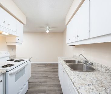 16103 - 102 Avenue, Edmonton, AB - Photo 1