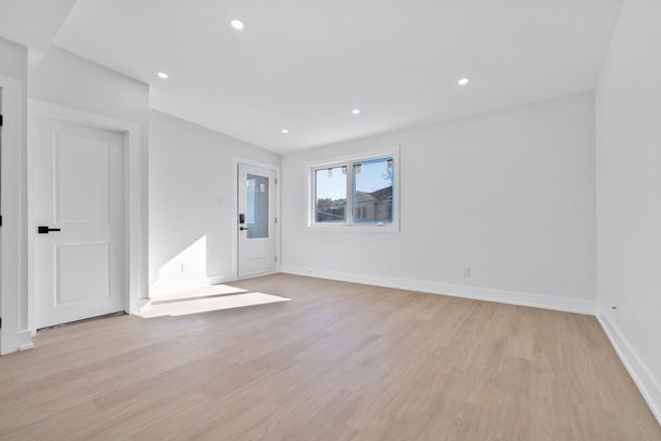 For Lease - 598 Kirkwood Avenue Unit# 2, Westboro - Hampton Park, Ontario - Photo 1