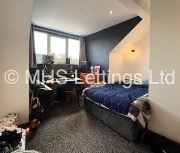 5 Bedroom Mid Terraced House for rent in Ashville Avenue - Photo 4