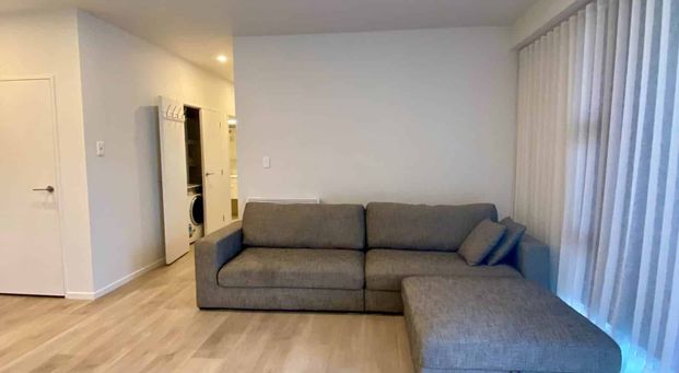 Modern Three Bedroom Apartment in Northcote fo... - Photo 1