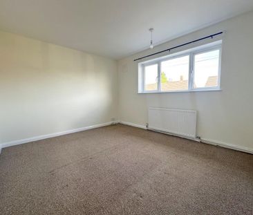 End of Terrace - Photo 6