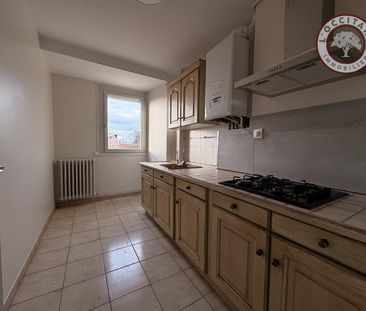 Location Appartement 3 pièces 52m² L ISLE JOURDAIN 32600 - Photo 1