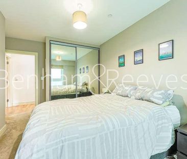 Longfield Avenue, Ealing, W5 - Photo 2