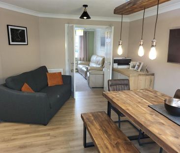 4 bedroom house to rent - Photo 3