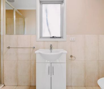 9 Risdon Drive, Melbourne - Photo 6