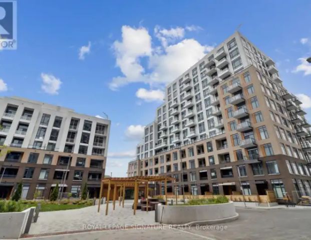 510 - 8 BEVERLEY GLEN BOULEVARD | 510 - 8 BEVERLEY GLEN BOULEVARD, Vaughan - Photo 1