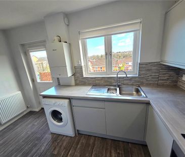 2 bedroom semi-detached house to rent - Photo 3