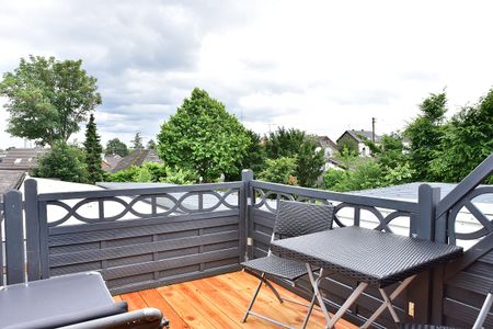 Modern möblierte Wohnung mit Terrasse in Meschenich - Video Online - Photo 3