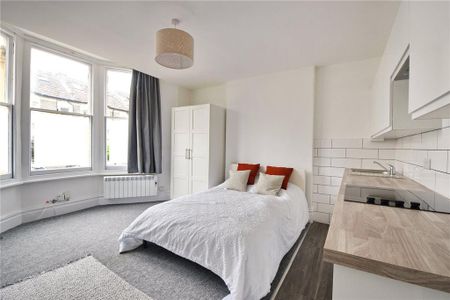 1 bedroom apartment to rent - Photo 3