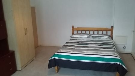 Room in a Shared House, Oakfield Road, B29 - Photo 3