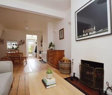 3 bedroom terraced house to rent - Photo 4