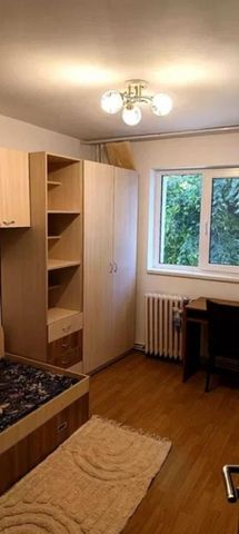 Apartament cu 3 camere - zona Centru - Bld. Independentei - Photo 3