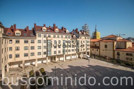 Alquiler de piso en Plaza la Libertad, 2 - Photo 3