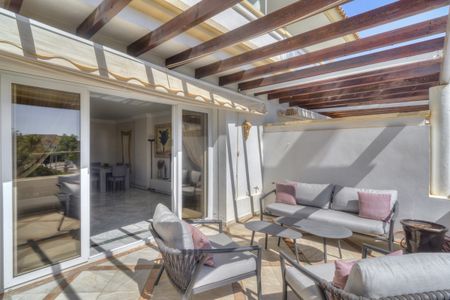 Apartment in The Golden Mile, Costa del Sol - Photo 4