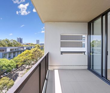 Parkside Home I Formal Dining Area I Walk to Shops & Station - Photo 4