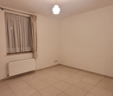 Recent, gelijkvloers appartement met 2 slaapkamers - Foto 3
