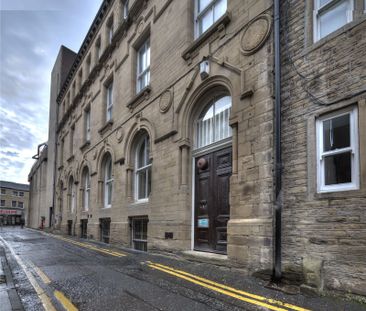 13-17 Chancery Lane, Huddersfield, HD1 - Photo 3