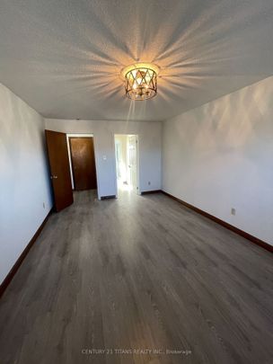 For Lease - 60 Normandy Crescent, Richmond Hill, Ontario - Photo 1