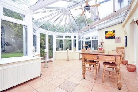 4 bedroom house to rent - Photo 3