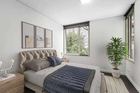 202/4 Chapel Mews SOUTH YARRA - Photo 2