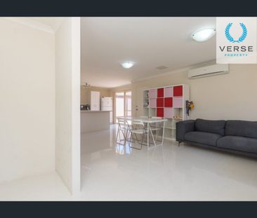 PRIME LOCATION! - Photo 4