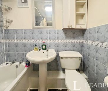 property to rent Willowfield Tower, Harlow, CM18 - Photo 5