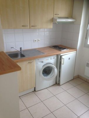 location Appartement T2 DE 43.16m² À POITIERS - Photo 1