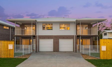 Stylish & Spacious Marsden Home -The Perfect Place to Call Yours - Photo 3