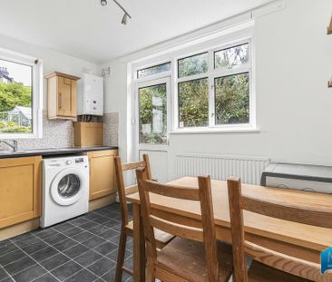 2 bedroom apartment to rent - Photo 6