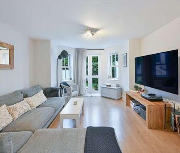 Avenue Elmers, Surbiton, KT6 - Photo 1