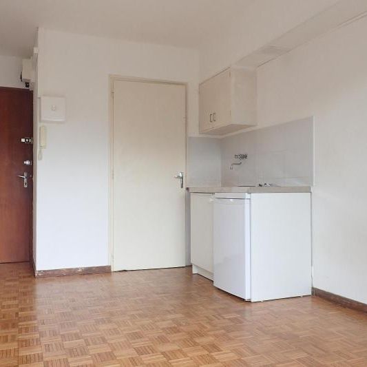 Location Appartement 1 pièce 13m² CHAMBERY 73000 - Photo 1