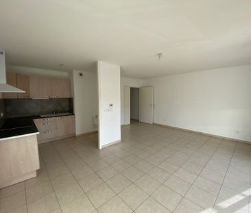 Location Appartement 3 pièces 66m² - Photo 4