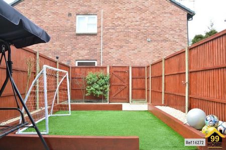 2 bedroom terraced house to rent - Photo 2