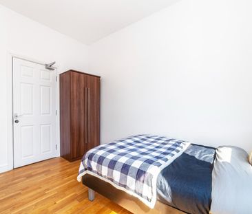 Room in a Shared House, Dawes Road, SW6 - Photo 5