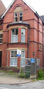 High Street, Bangor, Gwynedd, LL57 - Photo 4