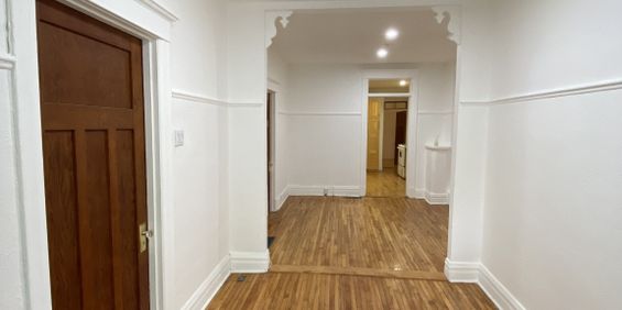 Grand 7/2 à Louer Dans Villeray - Photo 3