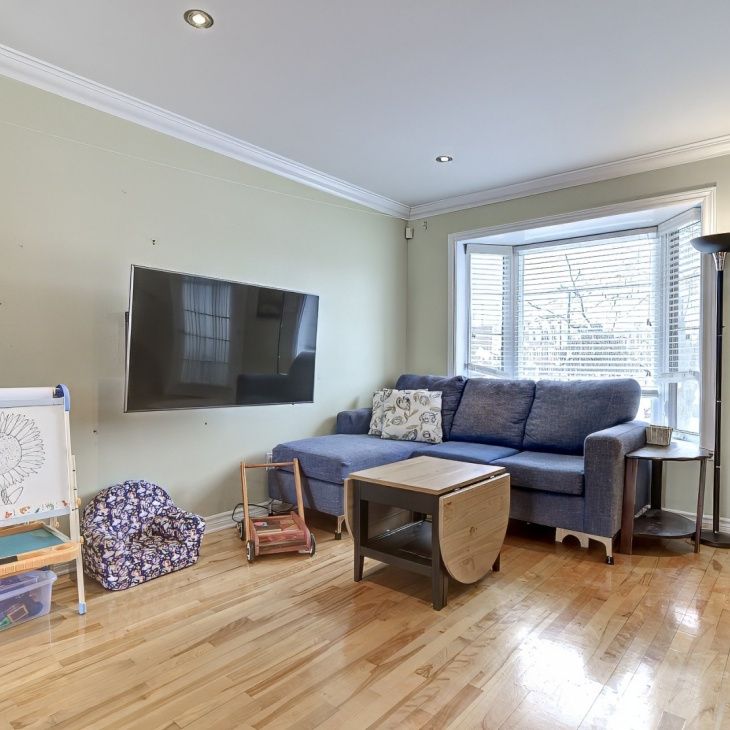 Maison à étages à louer - Brossard (Noms de rues (C)) Maison à étages à louer - Brossard (Noms de rues (C)) - Photo 1