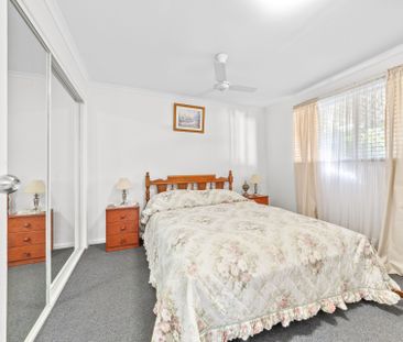 Beautiiful family Home - Photo 3
