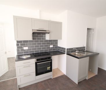 High Street, Wivenhoe, Colchester - Photo 6